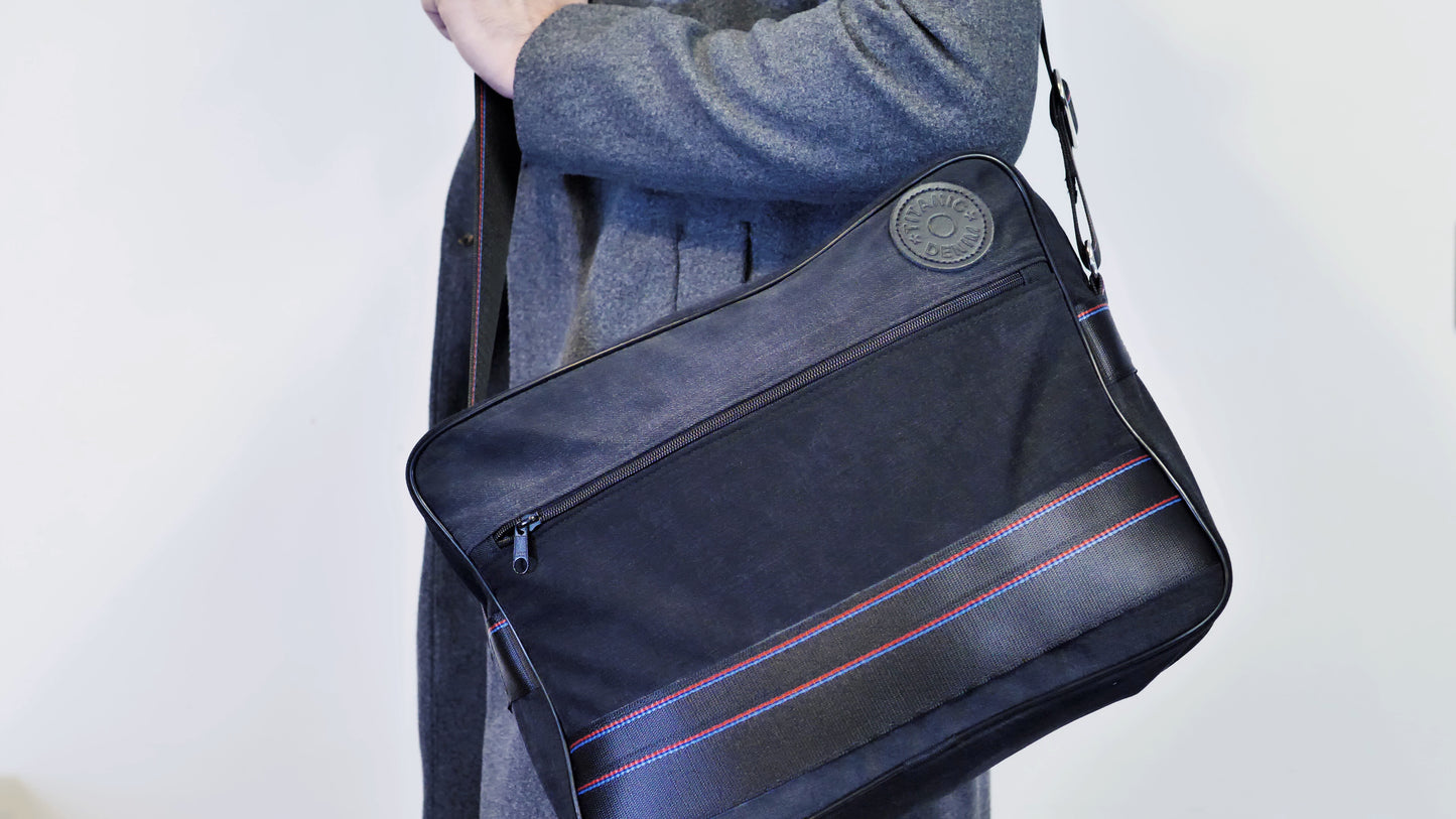 THE RETRO MESSENGER (BLACK)